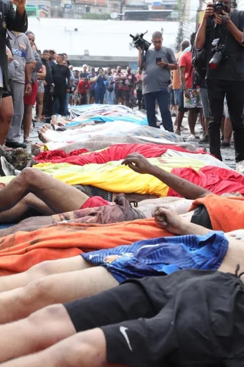 “Cheiro da morte está no meu nariz”, diz fotógrafo sobre operação no Rio