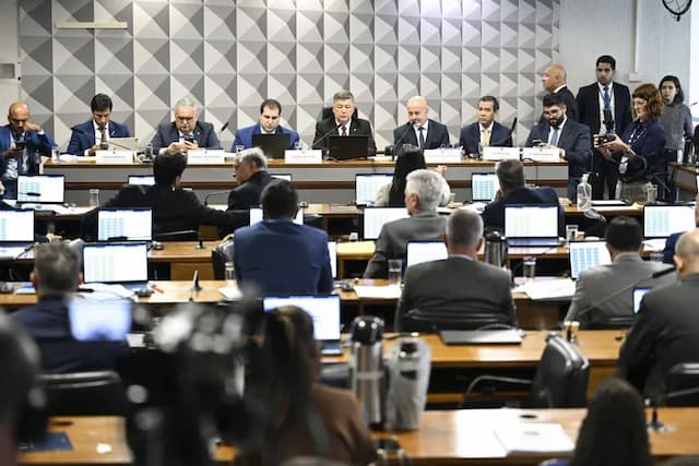 Planalto vê CPI do Crime Organizado com maior risco político que INSS