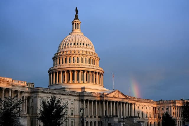 EUA dão indícios de progresso para acabar com longo shutdown pela pela primeira vez